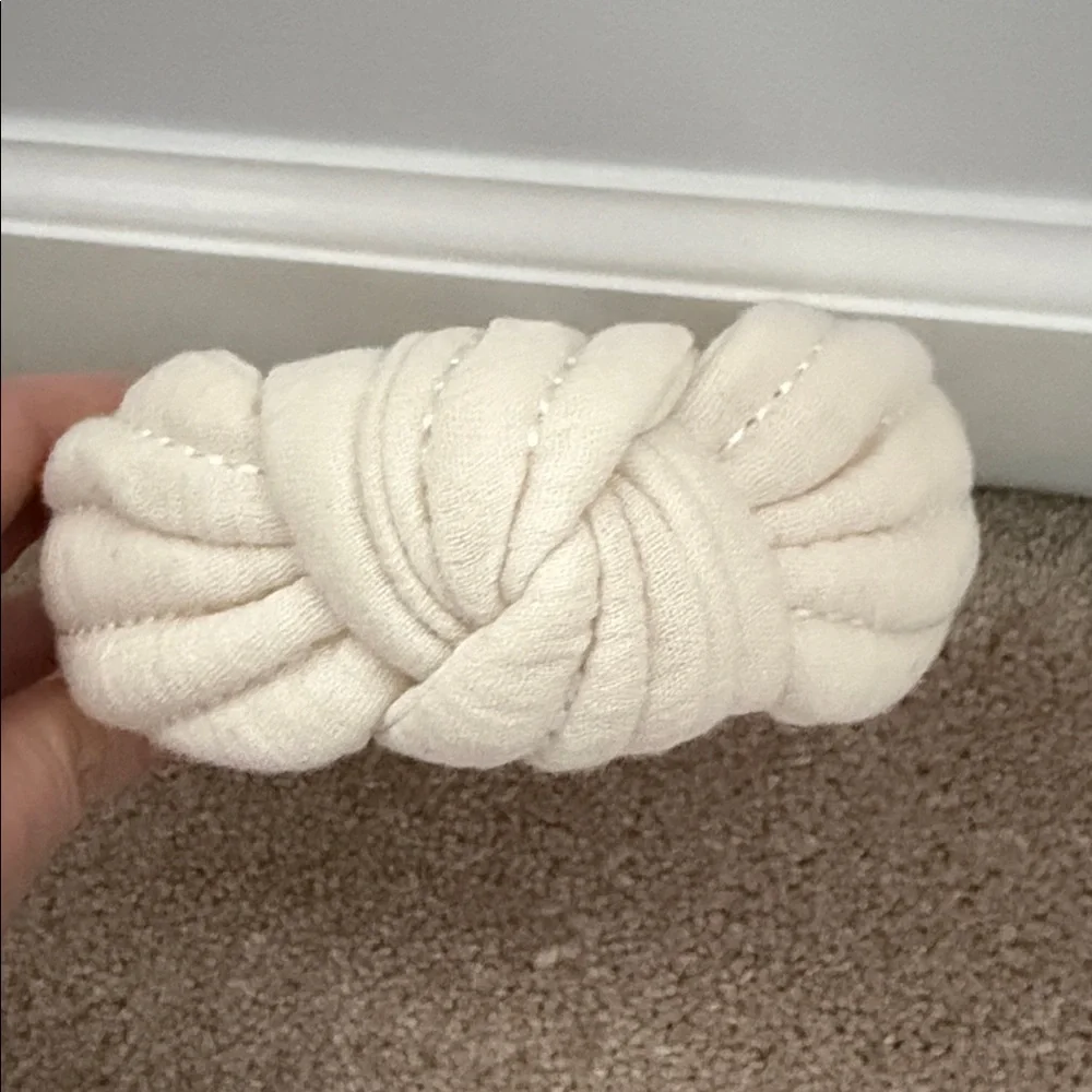 NWT. Madewell Ivory Knotted Headband